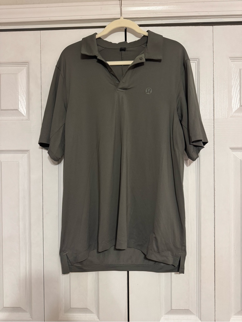 Lululemon golf polo